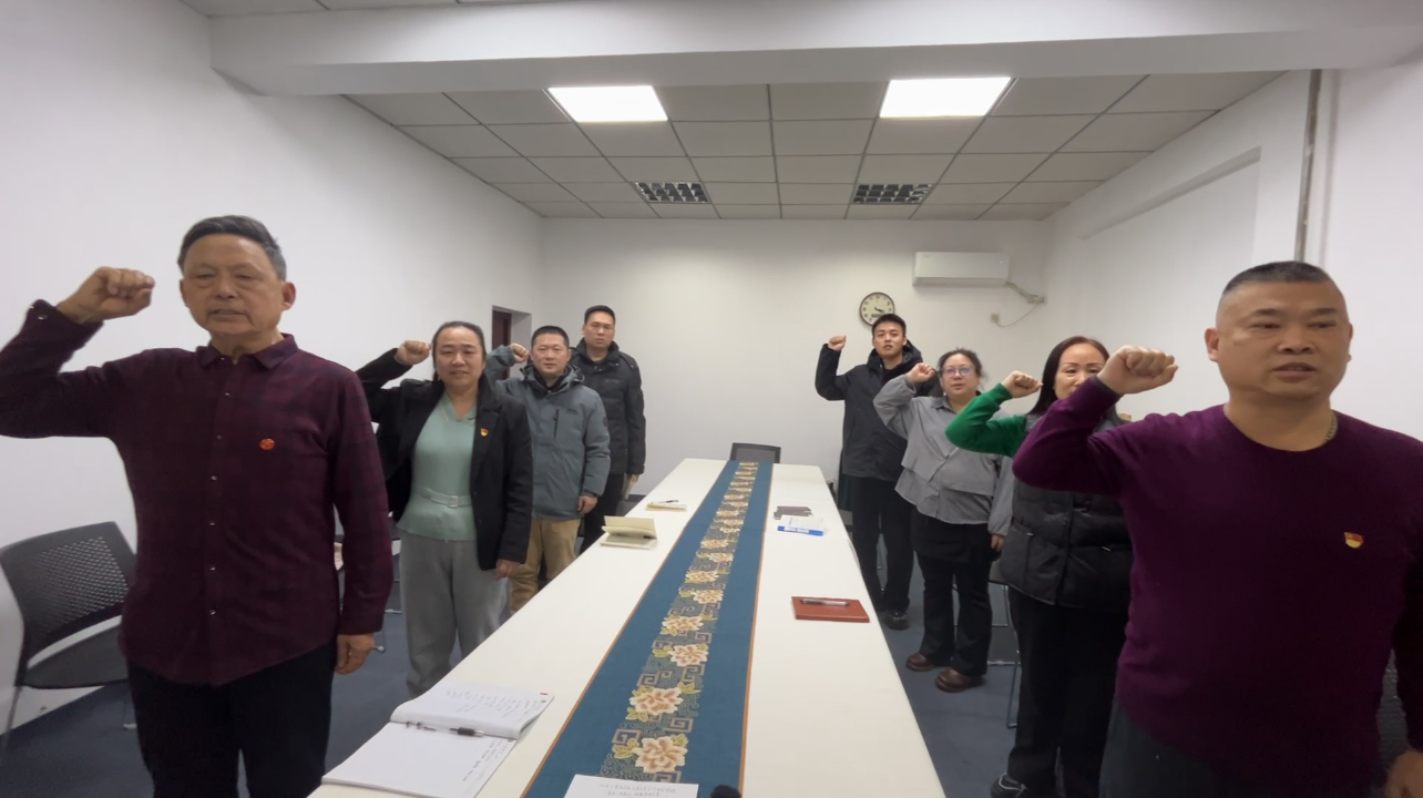 1767754177202350.jpg 5f15f0e709b95925c7ecfe3b7a81ee49.jpg